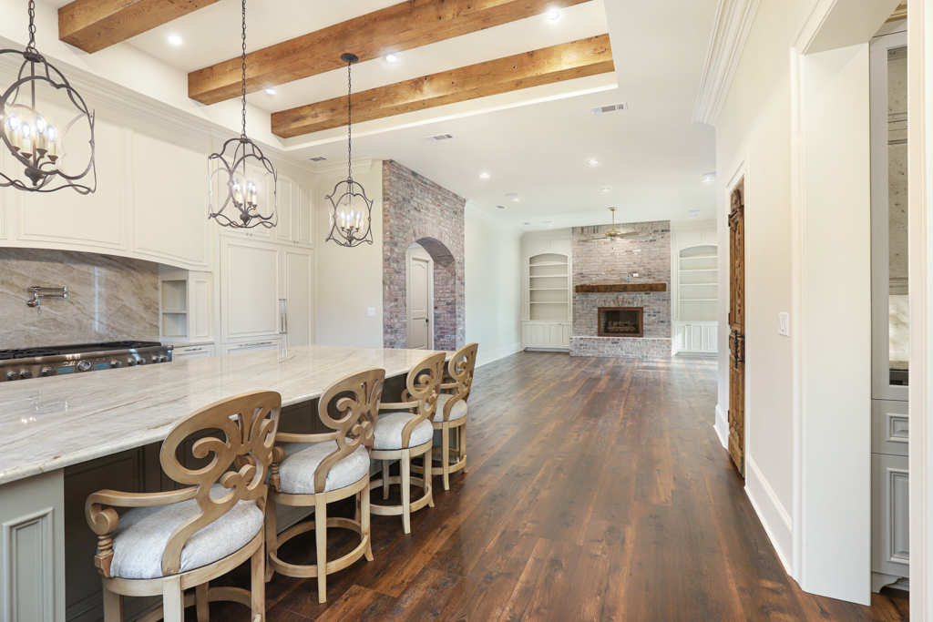 Missy Court - Image 9